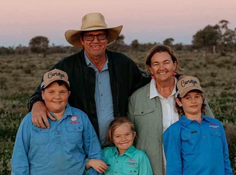Carinya Family2 768x568